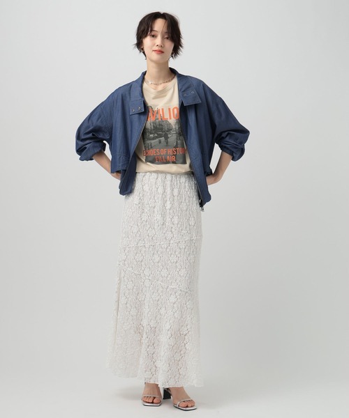 BAYFLOW（ベイフロー）の「[なめらかな肌触り]スムースタッチロゴ半袖Tシャツ（Tシャツ/カットソー・レディース・ベージュ/ダークブラウン/ブルー/オフホワイト/ブラック/カーキ・SMALL/MEDIUM）」の8枚目の写真