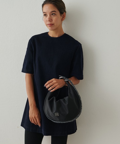 IACUCCI(イアクッチ)の「アーゴ M NYLON/CERVO(ショルダーバッグ・レディース・ブラック・FREE)」の10枚目の写真