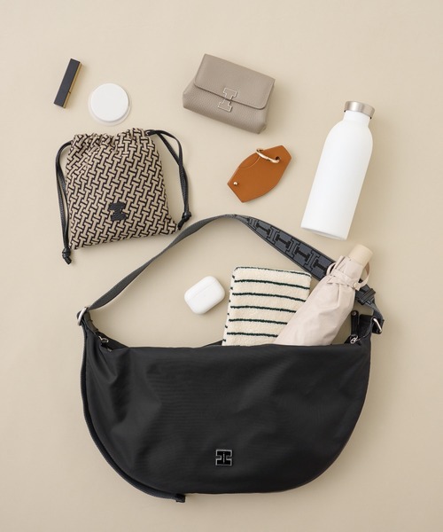 アーゴ M NYLON/CERVO（ショルダーバッグ）｜IACUCCI（イアクッチ）の 
