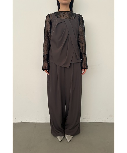 et.UNiVER(エトユニベール)の「Oblique cross top pants set(パンツドレス・レディース・ブラック/ブラウン/イエロー・LARGE/MEDIUM/SMALL)」の4枚目の写真