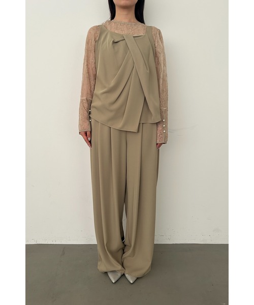 et.UNiVER(エトユニベール)の「Oblique cross top pants set(パンツドレス・レディース・ブラック/ブラウン/イエロー・LARGE/MEDIUM/SMALL)」の7枚目の写真