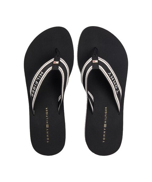 TOMMY HILFIGER（トミーヒルフィガー）の「フラッグプリントサマーサンダル（サンダル・レディース・ブラック/レッド・24.5cm/23cm/24cm/23.5cm）」の4枚目の写真