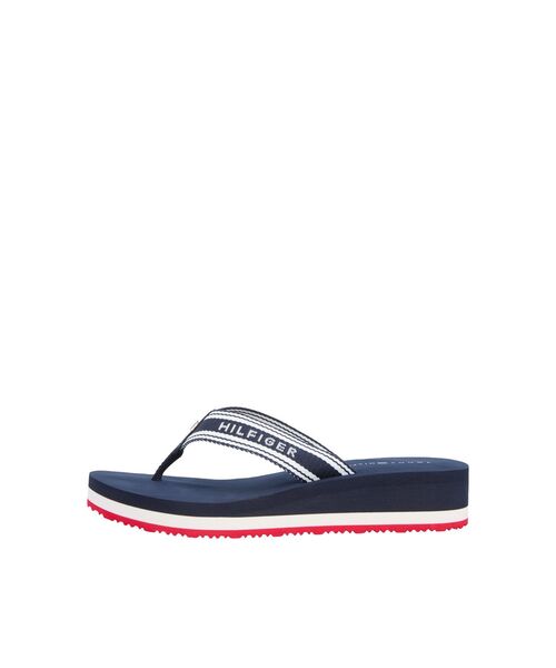 TOMMY HILFIGER（トミーヒルフィガー）の「フラッグプリントサマーサンダル（サンダル・レディース・ブラック/レッド・24.5cm/23cm/24cm/23.5cm）」の14枚目の写真