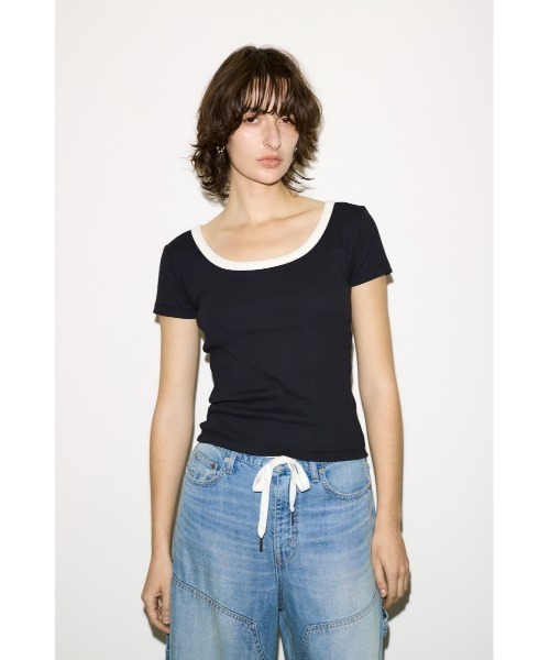 THROW by SLY(スローバイスライ)の「THROW RINGER T/SH リンガーティーシャツ 春服 夏服 半袖(Tシャツ/カットソー・レディース・ブラック/バーガンディー/ベージュ・FREE)」の6枚目の写真