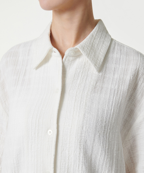 MUSINSA STANDARD WOMAN（ムシンサスタンダードウーマン）の「ウィメンズオーバーサイズチェックレース半袖シャツ[アイボリー]（シャツ/ブラウス・レディース・その他・SMALL/MEDIUM/X-SMALL/LARGE）」の5枚目の写真