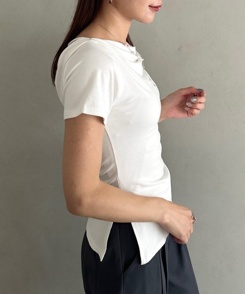 MYMOOD.(マイムード)の「ドレープリラックストップス ドレープ半袖トップス(Tシャツ/カットソー・レディース・ブラック/グレー/ホワイト/ブルー・FREE)」の14枚目の写真