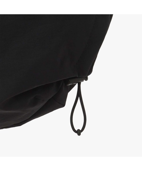 THE NORTH FACE(ザノースフェイス)の「国内未発売 THE NORTH FACE(ザ ノース フェイス) / ボディバッグ / ショルダーバッグ / BREEZE CROSS BAG M / ブリーズクロスバッグ(ボディバッグ/ウエストポーチ・メンズ・ダークグレー/ホワイト系その他/ブラック・FREE)」の9枚目の写真