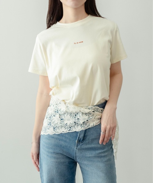 on:nue（オンニュ）の「【on:nue】[着用動画あり！] フロッキーロゴプリントTシャツ（Tシャツ/カットソー・レディース・ホワイト/クリーム/ブラック/グレー・FREE）」の11枚目の写真