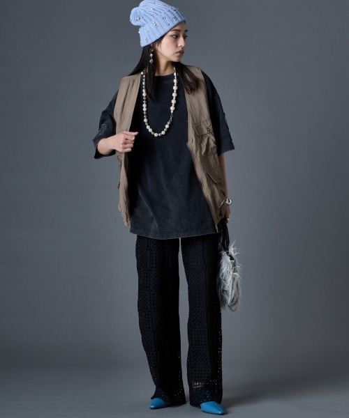 GEVS.（ジェイヴィス）の「綿100％ケミカル染カラーTシャツ＜大きいサイズ有＞GEVS.（Tシャツ/カットソー・レディース・ピンク/ブルー/スミクロ・5L/4L/3L/LL/L/M）」の9枚目の写真