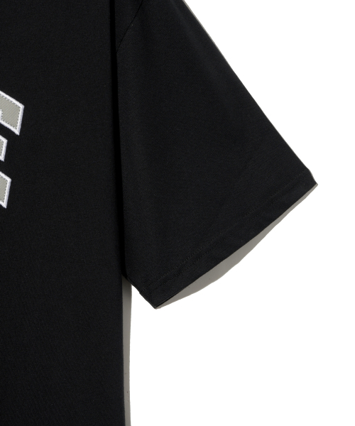 YALE(イェール)の「ツートンアーチ半袖Tシャツブラック(Tシャツ/カットソー・レディース・その他・XX-LARGE/LARGE/MEDIUM/SMALL/WS/X-LARGE)」の5枚目の写真