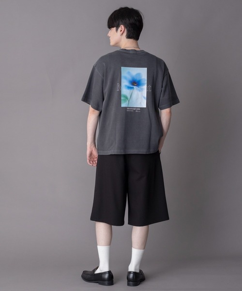 BROWNY(ブラウニー)の「BROWNY/【26年春夏新作】接触冷感 アクセ付キフォトグラフィックT(Tシャツ/カットソー・メンズ・ブラック系その他/ホワイト/ブラウン系その他/ブラック・MEDIUM/LARGE)」の16枚目の写真