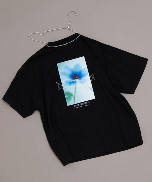 BROWNY(ブラウニー)の「BROWNY/【26年春夏新作】接触冷感 アクセ付キフォトグラフィックT(Tシャツ/カットソー・メンズ・ブラック系その他/ホワイト/ブラウン系その他/ブラック・MEDIUM/LARGE)」の10枚目の写真