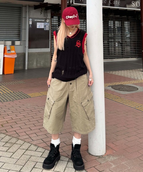 sedacle(セダクル)の「ユニオンダメージニットトップス(タンクトップ・メンズ・ブラック/ベージュ・MEDIUM/SMALL/LARGE)」の7枚目の写真