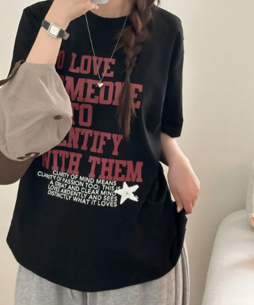 VIVID LADY(ビビッドレディー)の「英字プリント 半袖Tシャツ(Tシャツ/カットソー・レディース・アイボリー/ブラック/ライトベージュ・FREE)」の12枚目の写真