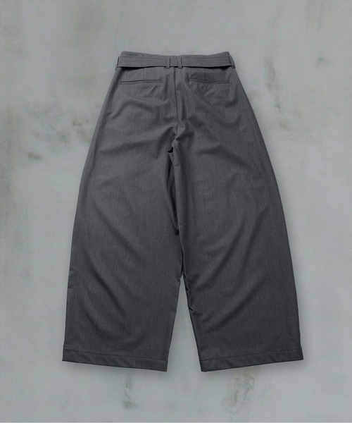 Confirm(コンファーム)の「Belted Slacks Wide Pants / ベルト付きワイドパンツ スラックス メンズ レディース ユニセックス(スラックス・メンズ・ミント/チャコールグレー/ブラック・S/L/M)」の7枚目の写真