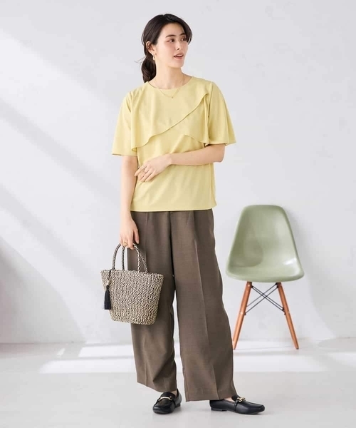 a.v.v(アーヴェヴェ)の「【前後2WAY/接触冷感】フリルデザインカットソー(Tシャツ/カットソー・レディース・クリーム/アイボリー/ブラック・36/40/38)」の9枚目の写真