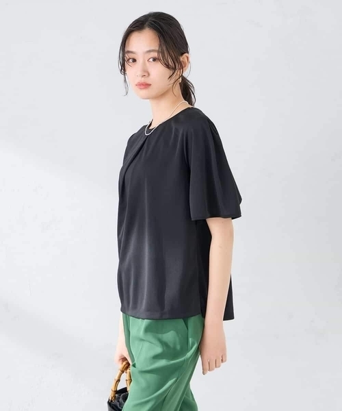 a.v.v(アーヴェヴェ)の「【前後2WAY/接触冷感】フリルデザインカットソー(Tシャツ/カットソー・レディース・クリーム/アイボリー/ブラック・36/40/38)」の14枚目の写真