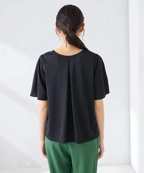 a.v.v(アーヴェヴェ)の「【前後2WAY/接触冷感】フリルデザインカットソー(Tシャツ/カットソー・レディース・クリーム/アイボリー/ブラック・36/40/38)」の21枚目の写真