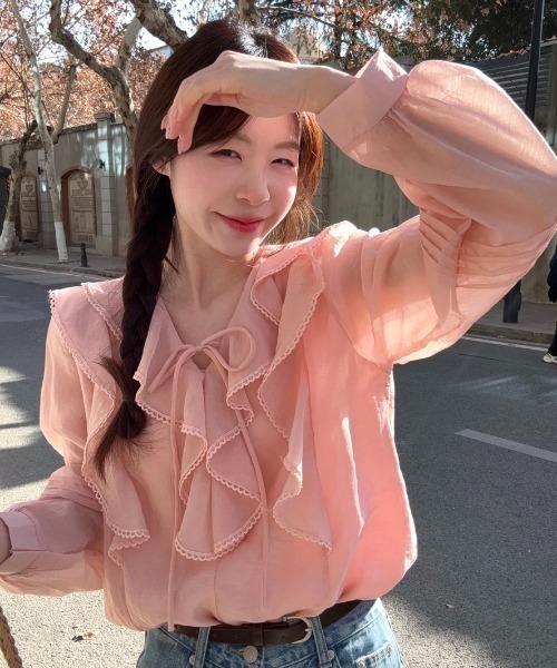 FAVORITO(ファヴォリート)の「フリルブラウス(シャツ/ブラウス・レディース・ブルー/ピンク/ライトイエロー・F)」の15枚目の写真
