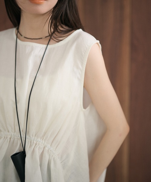 LAULEN(ローレン)の「front-gather linen sleeveless top /フロントギャザー リネンスリーブレスブラウス(シャツ/ブラウス・レディース・カーキ/ベージュ/ホワイト・FREE)」の13枚目の写真