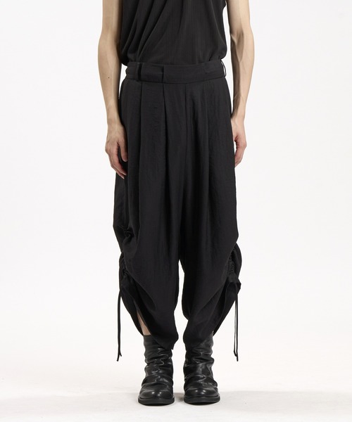 NO ID.（ノーアイディ）の「【NO ID.】2 Tuck Easy Baggy Trousers / 2タック イージー バギー トラウザーズ（その他パンツ・メンズ・グレー/ブラック/ブルーグレー・2/1）」の9枚目の写真
