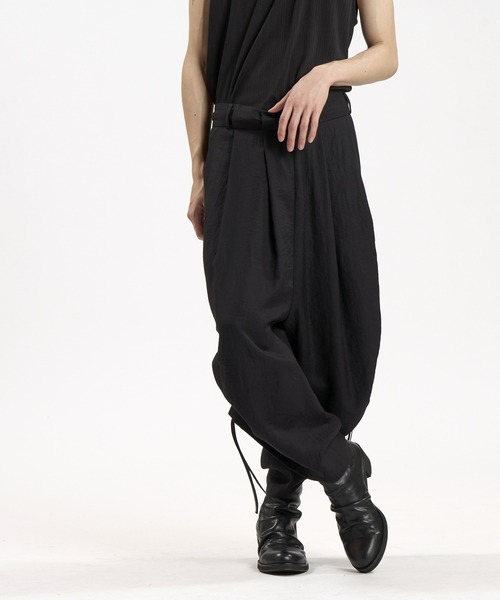 NO ID.（ノーアイディ）の「【NO ID.】2 Tuck Easy Baggy Trousers / 2タック イージー バギー トラウザーズ（その他パンツ・メンズ・グレー/ブラック/ブルーグレー・2/1）」の11枚目の写真