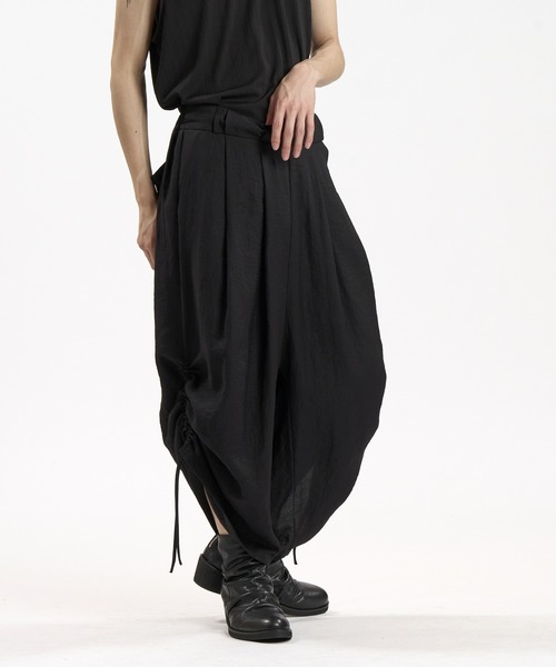 NO ID.（ノーアイディ）の「【NO ID.】2 Tuck Easy Baggy Trousers / 2タック イージー バギー トラウザーズ（その他パンツ・メンズ・グレー/ブラック/ブルーグレー・2/1）」の12枚目の写真