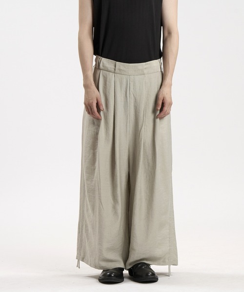 NO ID.（ノーアイディ）の「【NO ID.】2 Tuck Easy Baggy Trousers / 2タック イージー バギー トラウザーズ（その他パンツ・メンズ・グレー/ブラック/ブルーグレー・2/1）」の13枚目の写真