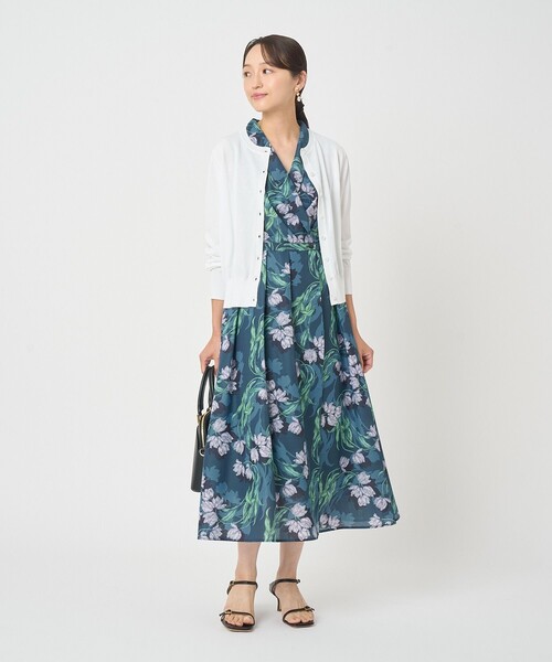ANAYI(アナイ)の「ラーレプリントカシュクール ワンピース(ワンピース・レディース・ネイビー/ライトグレー/ベージュ・38/36/34)」の21枚目の写真