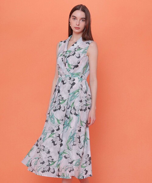 ANAYI(アナイ)の「ラーレプリントカシュクール ワンピース(ワンピース・レディース・ネイビー/ライトグレー/ベージュ・38/36/34)」の22枚目の写真