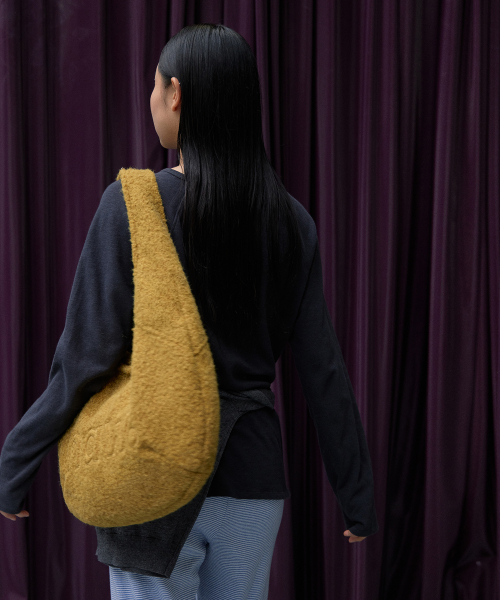 HAVEAWHALE(ハブアホエール)の「boucle pebble bag (MU)(ショルダーバッグ・レディース・その他・FREE)」の3枚目の写真