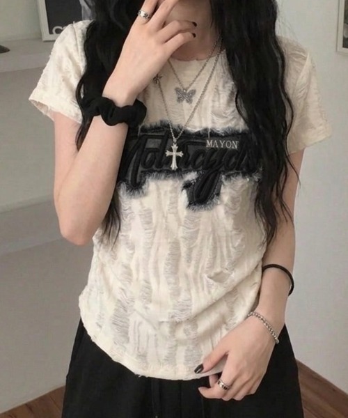 Teem Store(チームストア)の「ロゴワッペン サイドギャザーダメージ加工コンパクトT(Tシャツ/カットソー・レディース・ホワイト/ブラック/グレー・F)」の14枚目の写真