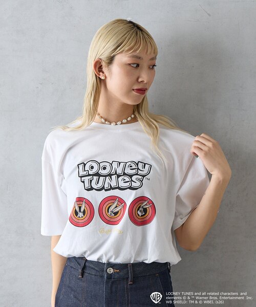 BIRTHDAY BAR(バースデイバー)の「BIRTHDAY BAR/LOONEY TUNES/Tシャツ(Tシャツ/カットソー・レディース・ホワイト・X-LARGE/MEDIUM)」の1枚目の写真