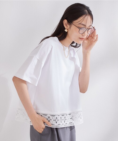 OPAQUE.CLIP(オペークドットクリップ)の「裾レースカットソー【洗濯機OK】(Tシャツ/カットソー・レディース・ブラック/ホワイト・42/40/38)」の3枚目の写真