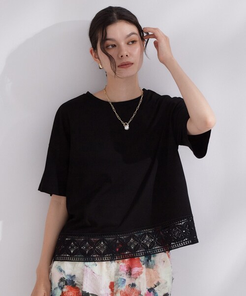 OPAQUE.CLIP(オペークドットクリップ)の「裾レースカットソー【洗濯機OK】(Tシャツ/カットソー・レディース・ブラック/ホワイト・42/40/38)」の7枚目の写真