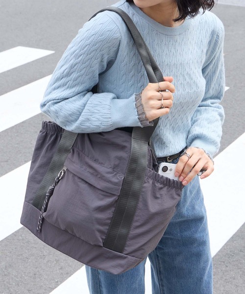 BONLECILL Marche(ボンルシールマルシェ)の「【BONLECILL Marche】《大容量/軽量》コードデザインラウンドトートバッグ/ユーティリティバッグ(トートバッグ・レディース・ブラック/カーキ/グレー・FREE)」の2枚目の写真