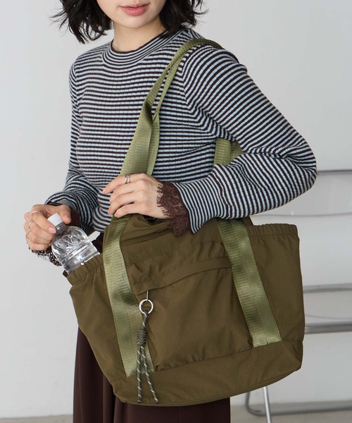 BONLECILL Marche(ボンルシールマルシェ)の「【BONLECILL Marche】《大容量/軽量》コードデザインラウンドトートバッグ/ユーティリティバッグ(トートバッグ・レディース・ブラック/カーキ/グレー・FREE)」の17枚目の写真