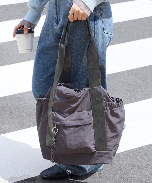 BONLECILL Marche(ボンルシールマルシェ)の「【BONLECILL Marche】《大容量/軽量》コードデザインラウンドトートバッグ/ユーティリティバッグ(トートバッグ・レディース・ブラック/カーキ/グレー・FREE)」の12枚目の写真