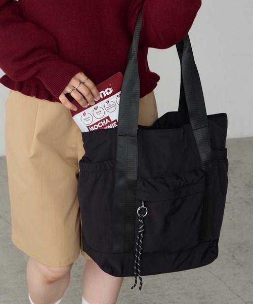 BONLECILL Marche(ボンルシールマルシェ)の「【BONLECILL Marche】《大容量/軽量》コードデザインラウンドトートバッグ/ユーティリティバッグ(トートバッグ・レディース・ブラック/カーキ/グレー・FREE)」の6枚目の写真