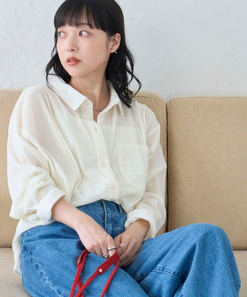coen(コーエン)の「シアーメッシュ フロッキーストライプレギュラーカラーシャツ(シャツ/ブラウス・レディース・ブラック/オフホワイト/ダークブラウン・FREE)」の2枚目の写真