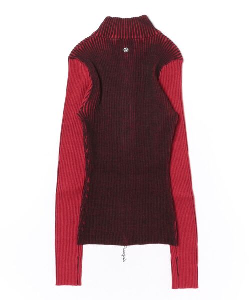 Desigual(デシグアル)の「Red Two-Tone High-Gauge Double-Zip Knit/レッドバイカラー ハイゲージ ダブルジップ ニット(ニット/セーター・レディース・レッド・XS/S/M/L/XL)」の2枚目の写真