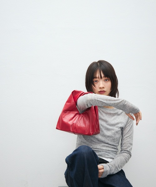 TONER(トナー)の「ツイストハンドルミニバッグ/ねじれハンドバッグ(ハンドバッグ・レディース・イエロー/ホワイト/ブラック/レッド/ピンク/ブラウン・FREE)」の21枚目の写真