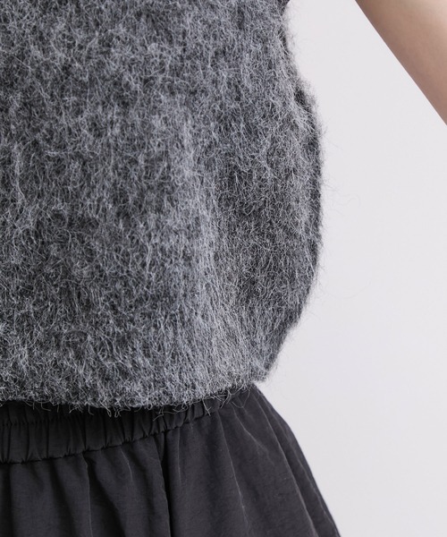 le cercle ADAM ET ROPE'(ルセルクルアダムエロペ)の「レイヤードニットビスチェ(その他トップス・レディース・グレー/ベージュ/レッド・FREE)」の18枚目の写真