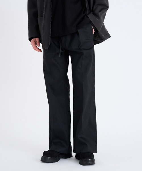 onegravity(ワングラビティ)の「onegravity / コンパクトヤーン ブラックデニムスラックス(デニムパンツ・メンズ・ブラック・SMALL/MEDIUM/LARGE/X-LARGE)」の1枚目の写真