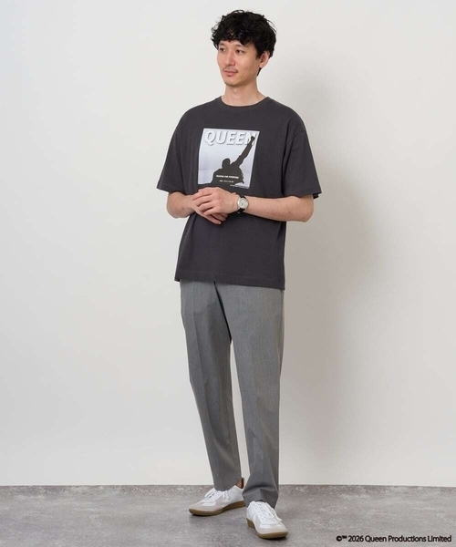 a.v.v(アーヴェヴェ)の「【接触冷感】QUEEN プリントカットソー(Tシャツ/カットソー・メンズ・チャコールグレー/ダークインディゴブルー/レッド・48/46)」の11枚目の写真