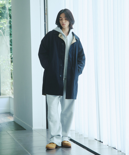 JOURNAL STANDARD（ジャーナルスタンダード）の「カモ柄 リバーシブル バルカラー コート（ステンカラーコート・メンズ・ベージュ・MEDIUM/LARGE）」の11枚目の写真