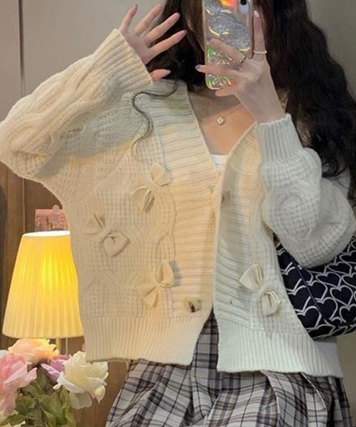GLAMOROUS JANE(グラマラスジェーン)の「リボンモチーフニットカーディガン(カーディガン/ボレロ・レディース・ホワイト/ピンク/ブラック・FREE)」の15枚目の写真