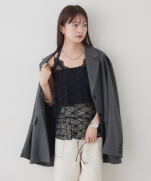mystic(ミスティック)の「【レイヤードスタイルにも◎】レースペプラムホルターキャミ(Tシャツ/カットソー・レディース・ブラック/オフホワイト・FREE)」の19枚目の写真