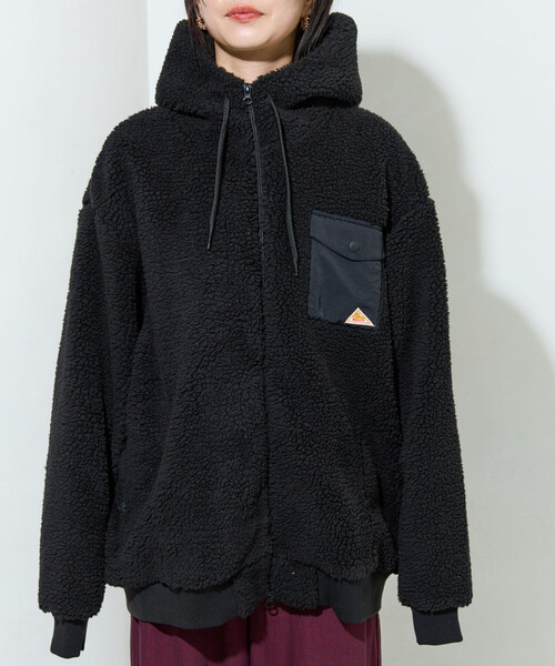 FREAK'S STORE(フリークスストア)の「限定展開 KELTY × FREAK'S STORE/ケルティ 別注 ボア フーディー ミドル コート(その他アウター・レディース・ブラック/ナチュラル/オリーブ・フリ-)」の5枚目の写真