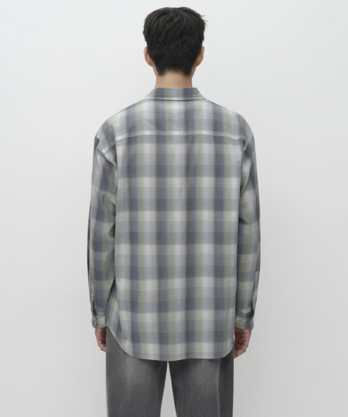 MUSINSA STANDARD（ムシンサスタンダード）の「リラックスドシャドーチェックシャツ [ブルー/グリーン]（シャツ/ブラウス・メンズ・その他・SMALL/MEDIUM/LARGE/X-LARGE/2XL）」の3枚目の写真